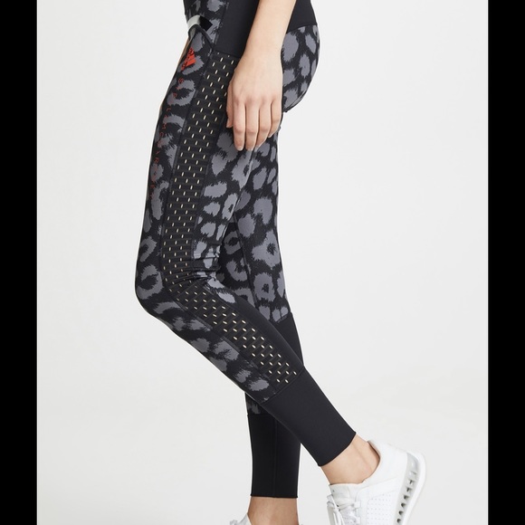 adidas By Stella McCartney Women's Believe This Comfort Leopard Print Leggings - Picture 3 of 4